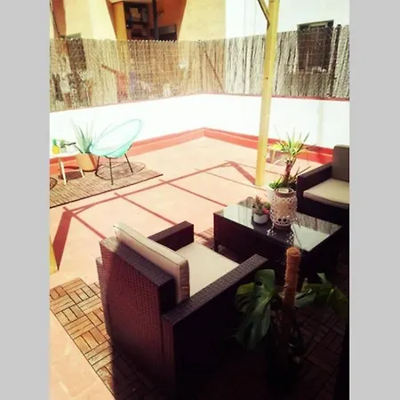 M1 Cool Loft 1 Min Walk To Metro 15 Min Center By Metro Lägenhet *