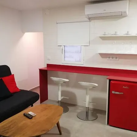 M1 Cool Loft 1 Min Walk To Metro 15 Min Center By Metro